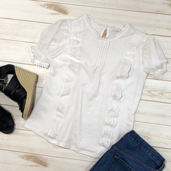 E&M lace puff sleeve top - Picture 2 of 7